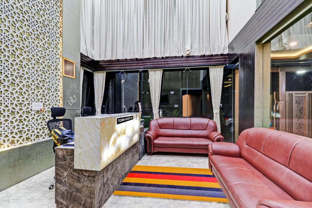 Townhouse Oak Dreamland Suites Yelahanka Extérieur photo