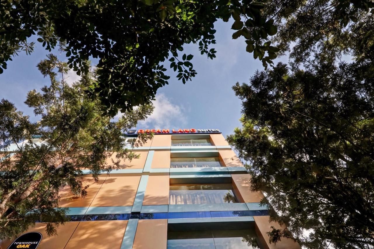 Townhouse Oak Dreamland Suites Yelahanka Extérieur photo